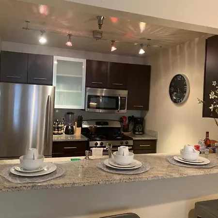 Hollywood Loft Spectacular Free Parking Apartment